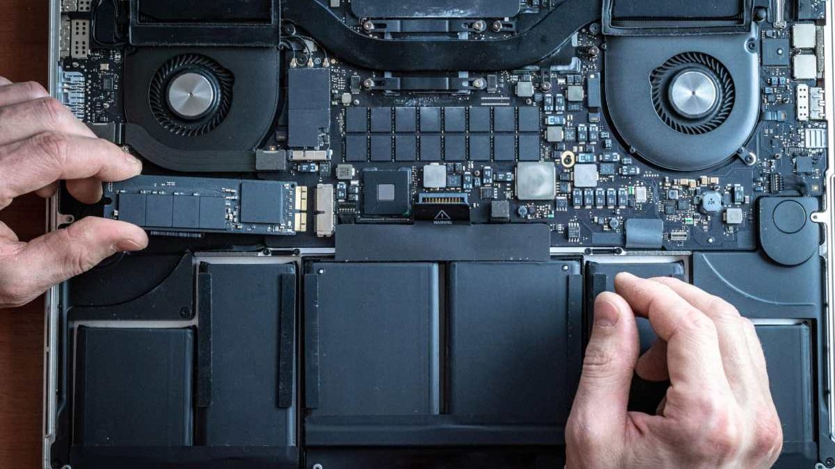 HDD and SSD Hard drive: Differences and Advantages of Each
