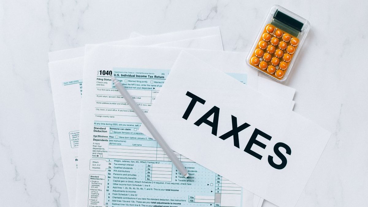 IS YOUR BUSINESS LOAN TAX DEDUCTIBLE?