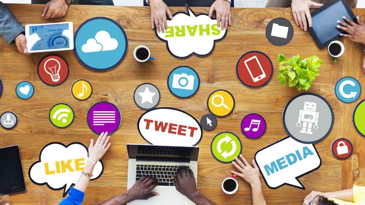 Social Networks for Business: 7 Benefits and Advantages