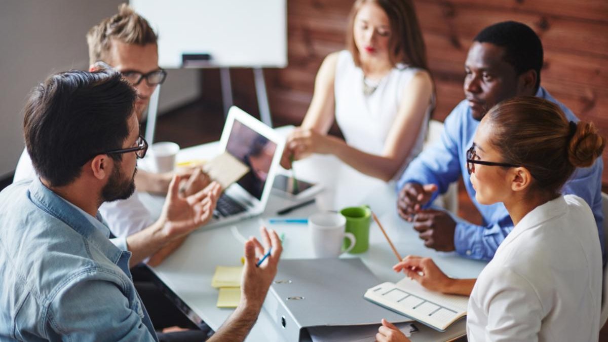 The Role of PR Agencies in Building Trust and Engagement